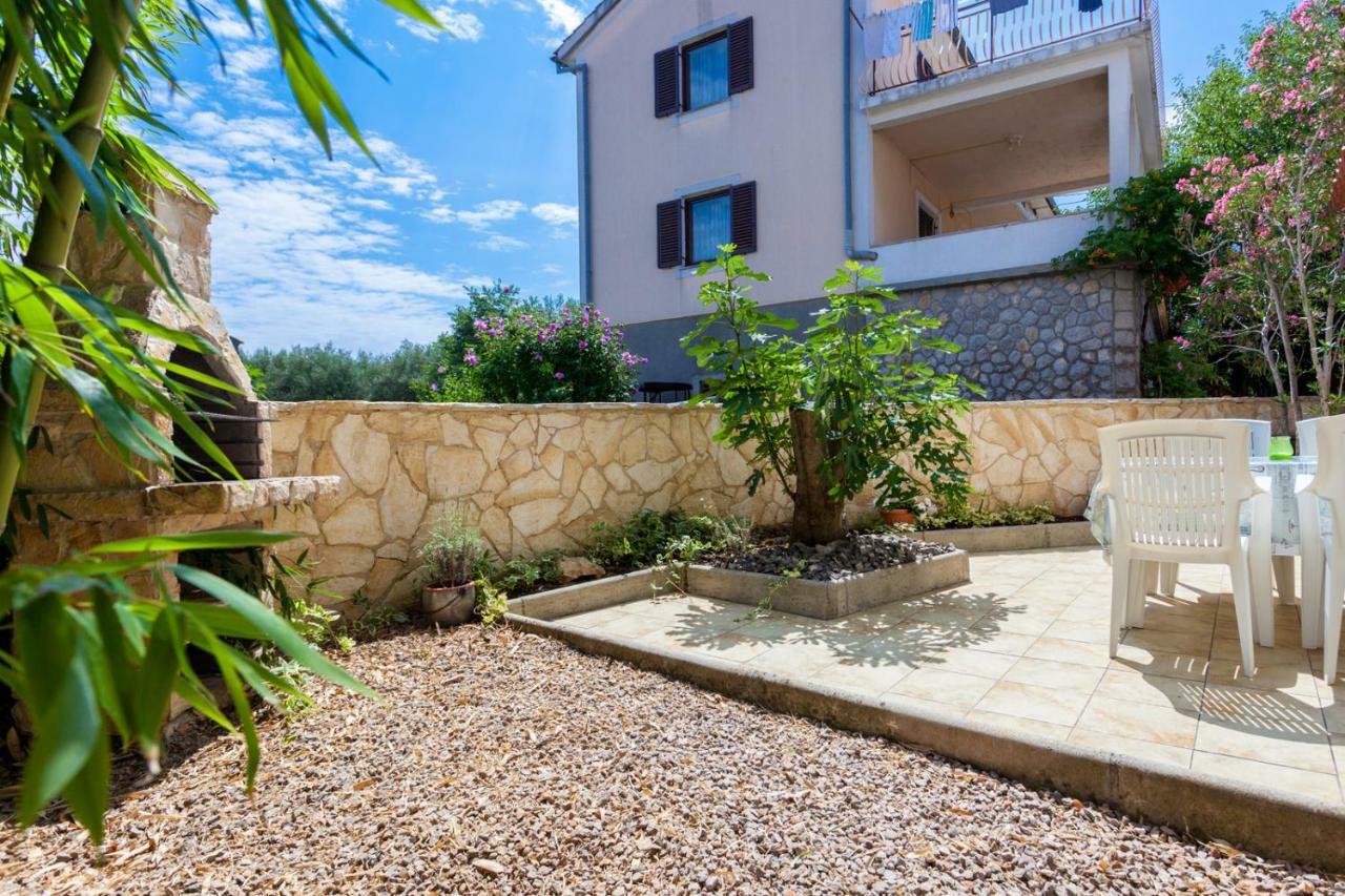 Apartmán Marina Malinska Exteriér fotografie
