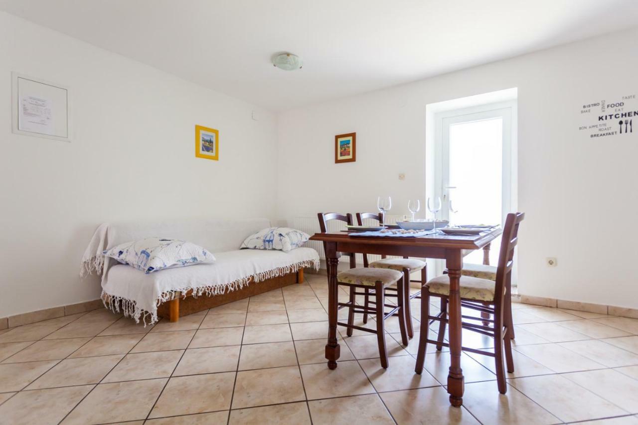 Apartmán Marina Malinska Exteriér fotografie